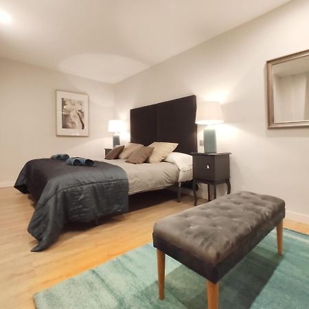 Apartamento En Pleno Centro Al Lado Catedral. Wifi. Leilighet Burgo Eksteriør bilde